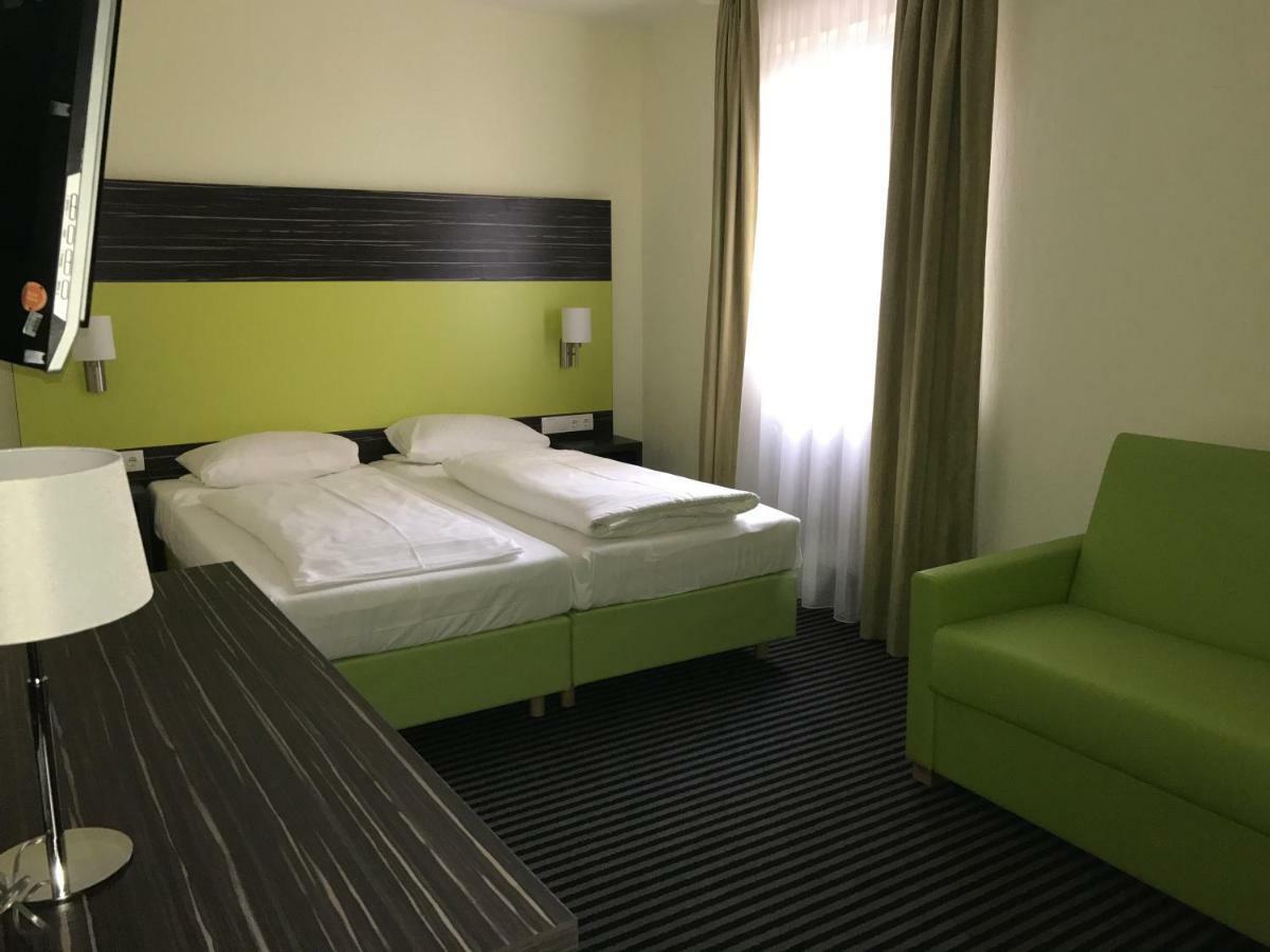 Behringers City Hotel Nuernberg Экстерьер фото