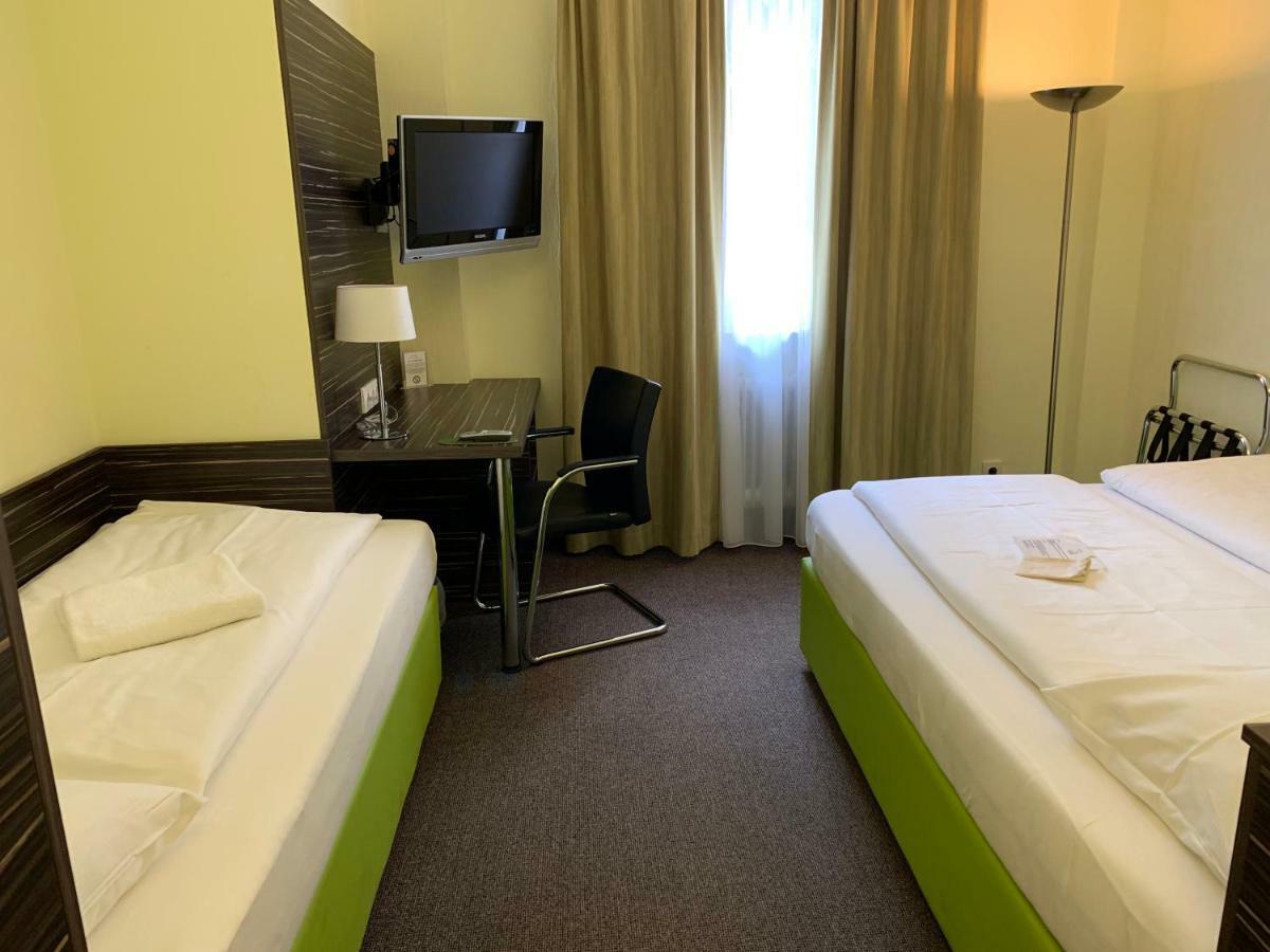 Behringers City Hotel Nuernberg Экстерьер фото